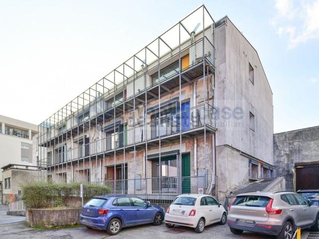 Casa in vendita a Cantù, Lombardia
