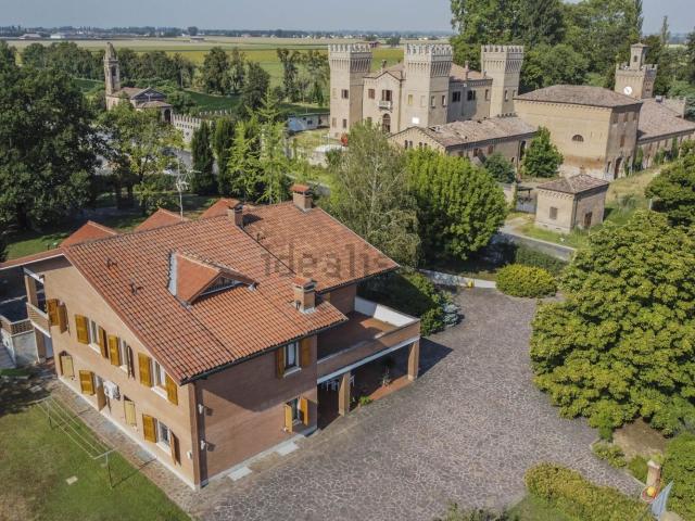 Casa in vendita a Unione Alto Ferrarese, Cento