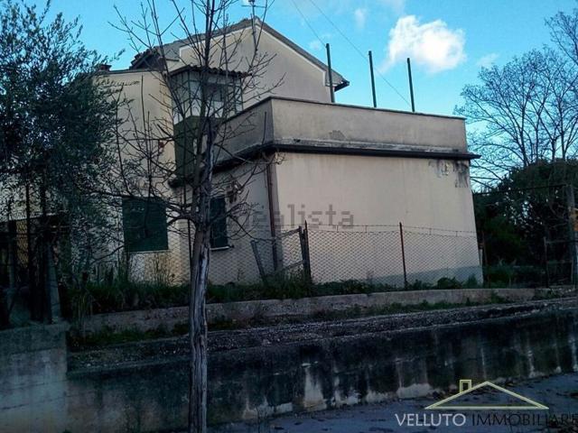 Casa in vendita a Marche, Ancona