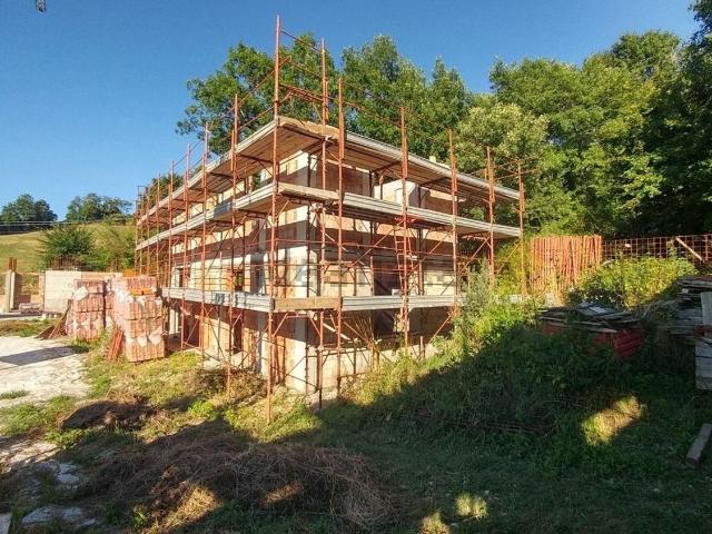 Casa in vendita a Unione dei comuni Valli del Reno, Lavino e Samoggia, Bazzano