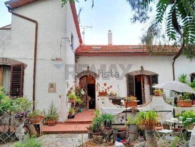 Casa in vendita a Rosignano Solvay, Rosignano Marittimo