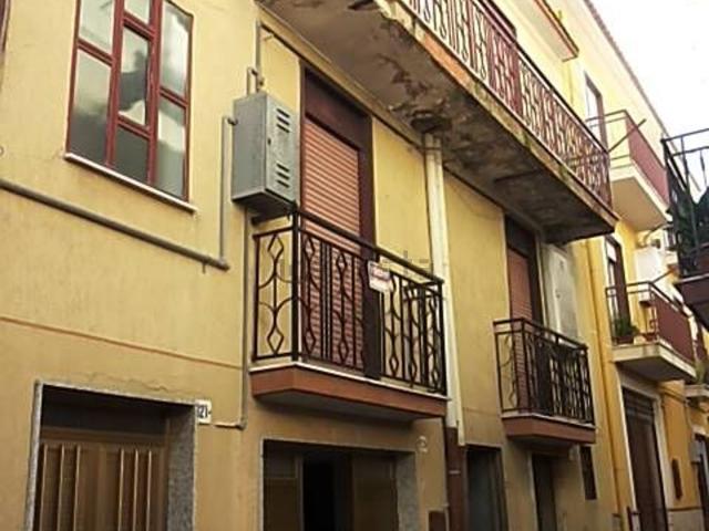 Casa in vendita a San Cataldo, Sicilia