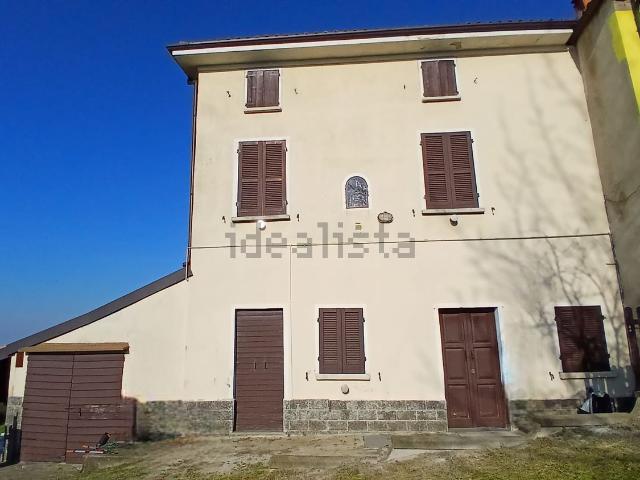 Casa in vendita a Montù Beccaria, Lombardia