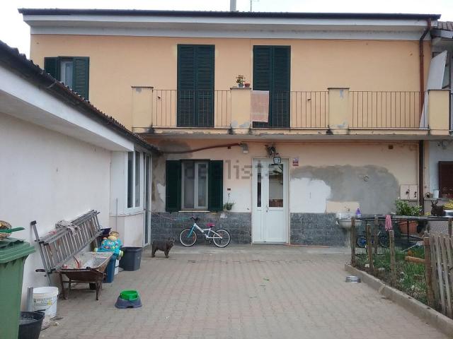 Casa in vendita a Cilavegna, Pavia