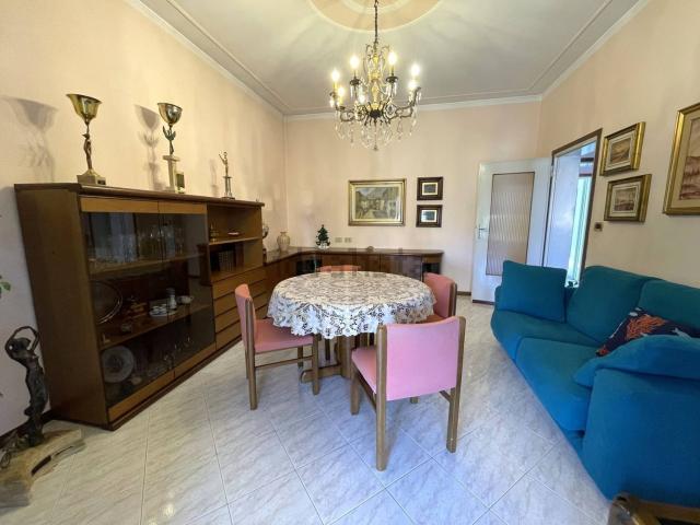 Casa in vendita a Osio Sotto, Lombardia