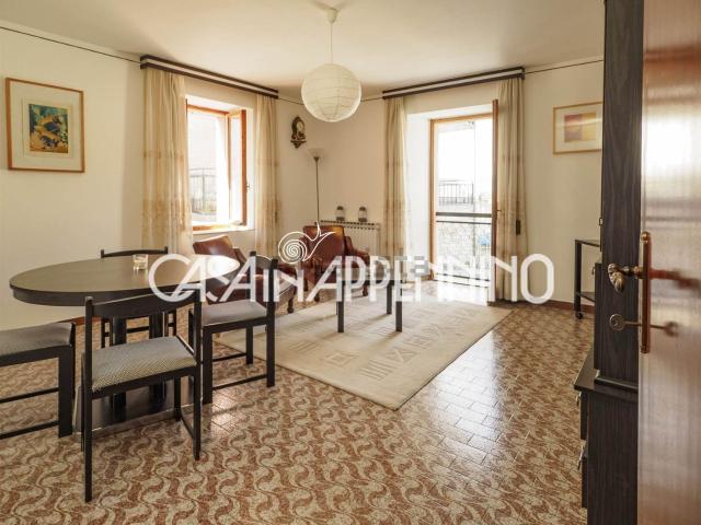 Casa in vendita a Unione dei comuni del Distretto Ceramico, Frassinoro