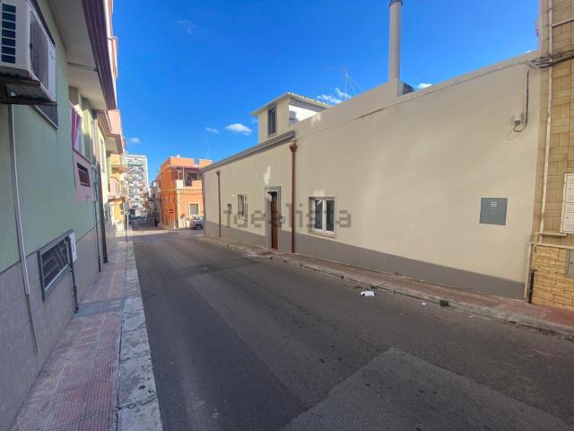 Casa in vendita a San Giorgio Jonico, Taranto