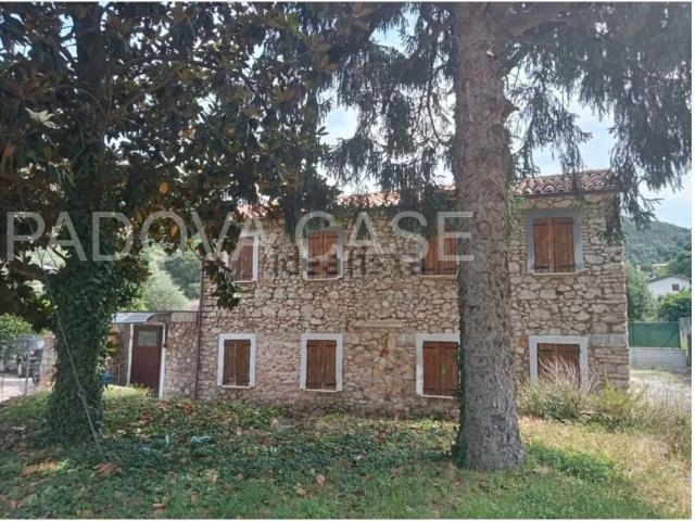 Casa in vendita a Galzignano Terme, Veneto