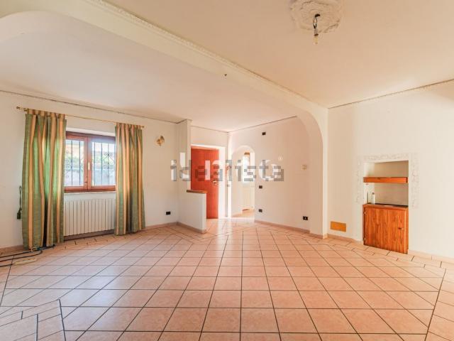 Casa in vendita a Alberghi, Uzzano E Castello