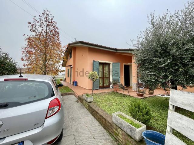 Casa in vendita a Altopascio, Toscana