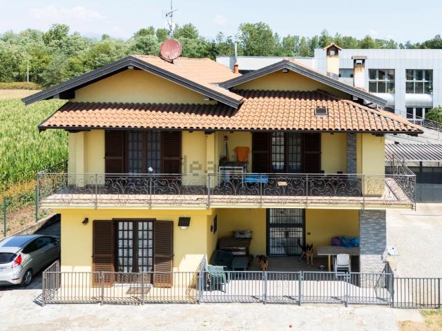 Casa in vendita a Piemonte, Novara