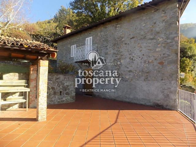 Casa in vendita a Unione Comuni Garfagnana, Fosciandora