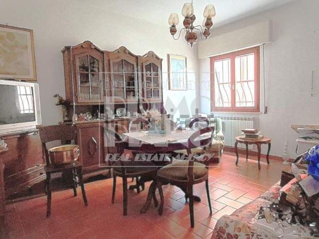 Casa in vendita a Grotta Parlanti, Monsummano Terme