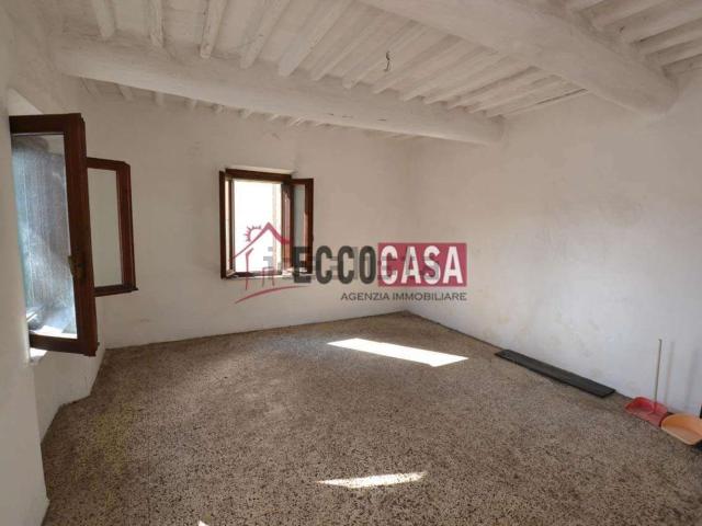 Casa in vendita a Crespina Lorenzana, Crespina