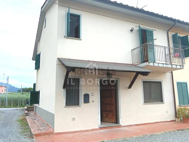 Casa in vendita a Alberghi, Uzzano E Castello