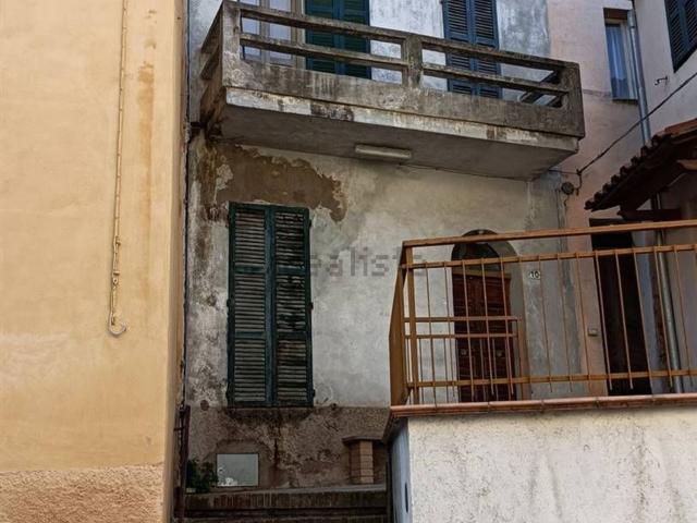 Casa in vendita a Marche, Macerata
