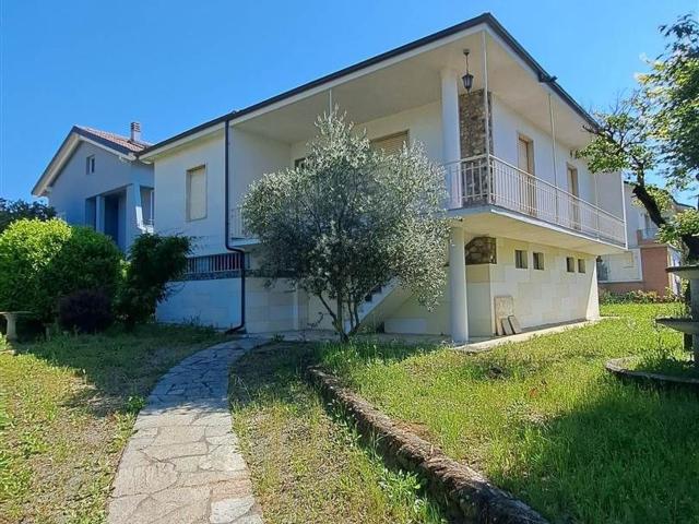 Casa in vendita a Bistagno, Alessandria