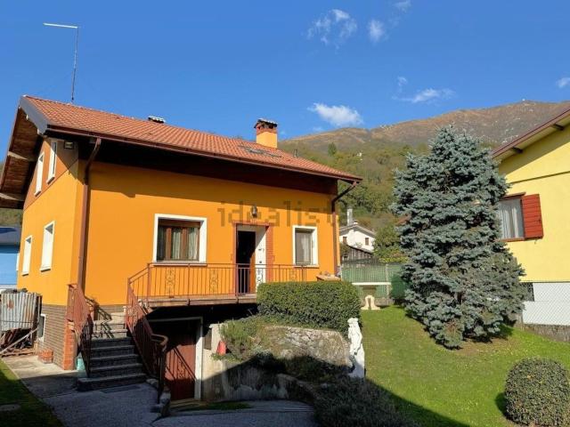 Casa in vendita a Montenars, Friuli-Venezia Giulia