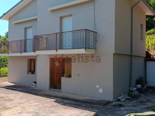 Casa in vendita a Tufo, Campania