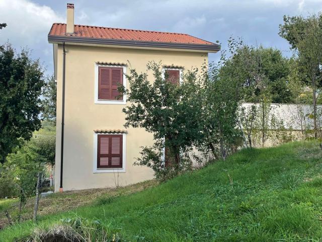 Casa in vendita a Macchia Prima, Nusco