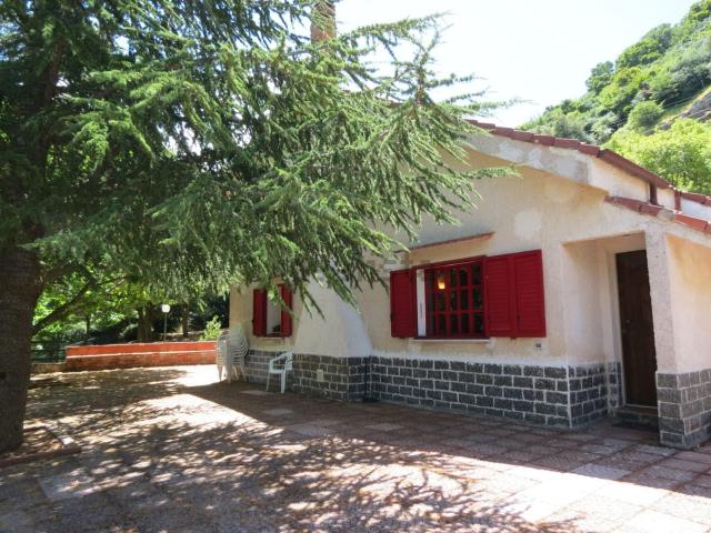 Casa in vendita a Isnello, Sicilia