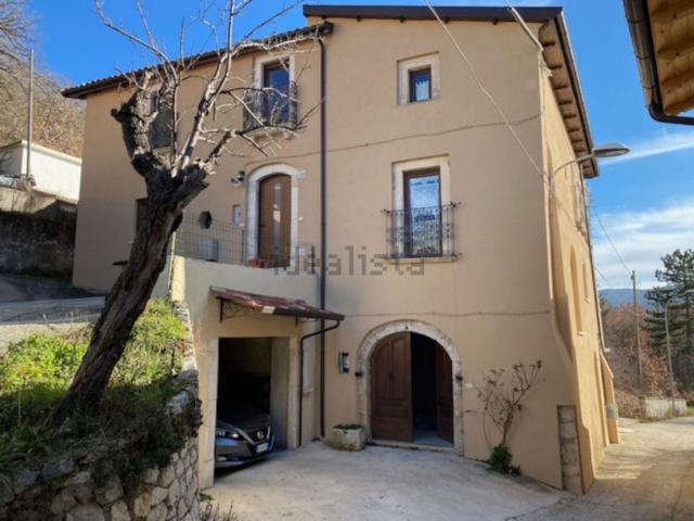 Casa in vendita a Pedicciano, Abruzzo