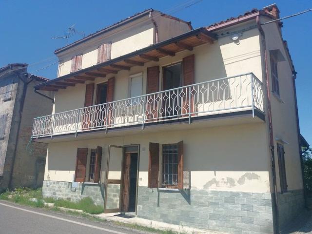 Casa in vendita a Montù Beccaria, Lombardia