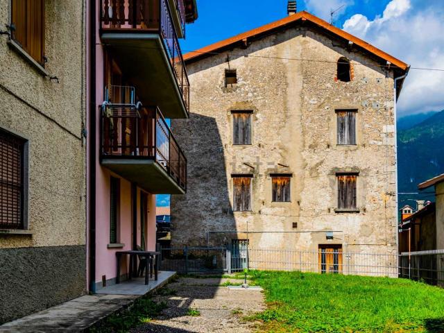 Casa in vendita a Comunità Montana della Valle Brembana, Algua