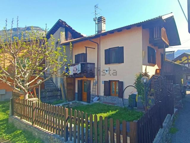 Casa in vendita a Pontey, Aosta
