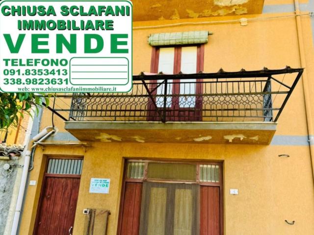 Casa in vendita a Chiusa Sclafani, Sicilia