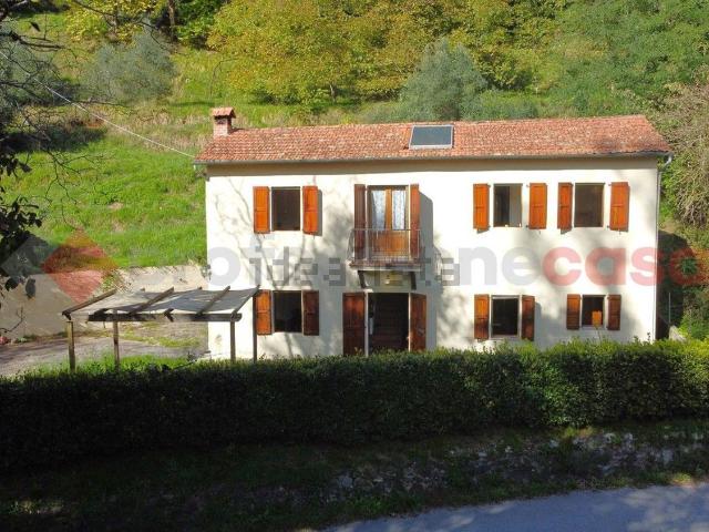 Casa in vendita a Unione dei comuni Media Valle del Serchio, Limano