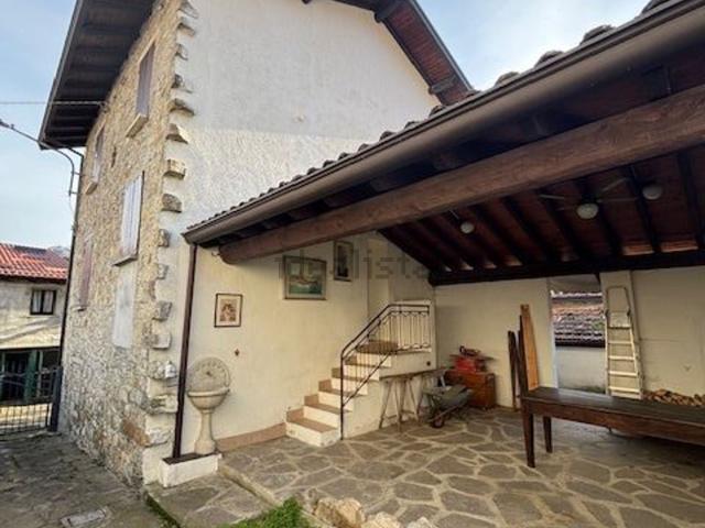 Casa in vendita a Ferriere, Reggio Emilia