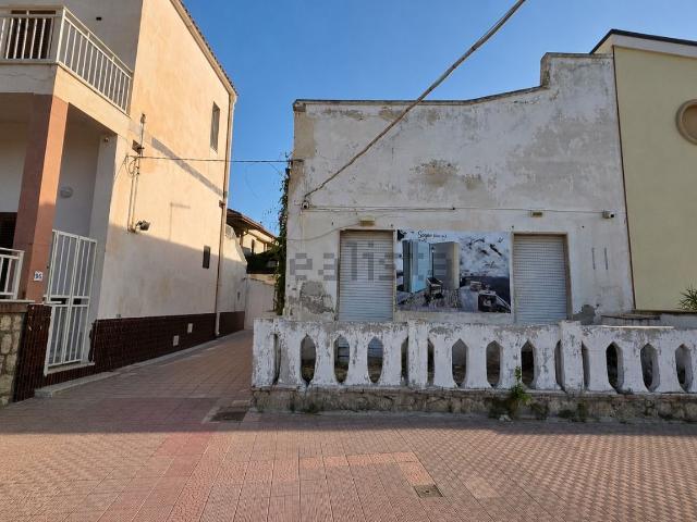 Casa in vendita a Agrigento, Sicilia