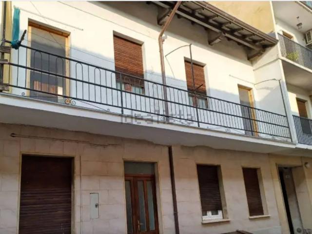 Casa in vendita a Tromello, Pavia