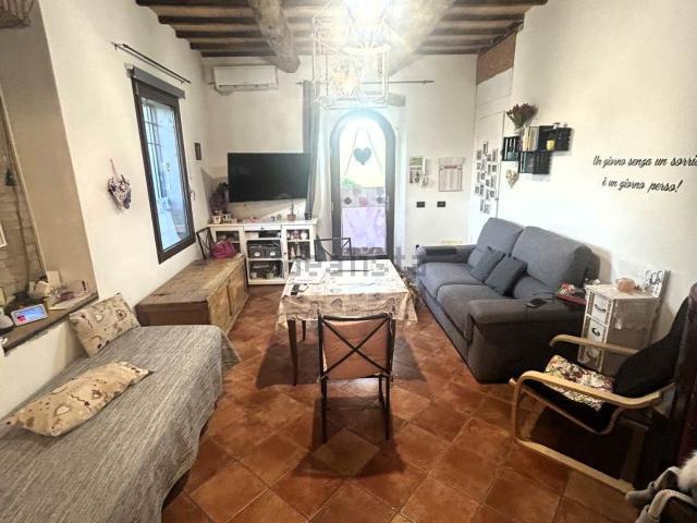 Casa in vendita a Barberino Tavarnelle, Tavarnelle Val Di Pesa