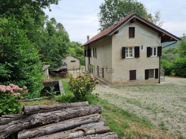 Casa in vendita a Piemonte, Alessandria