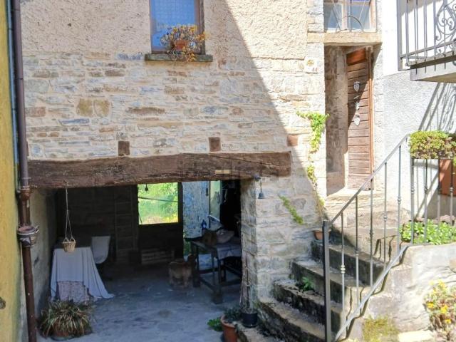 Casa in vendita a Bettola, Reggio Emilia