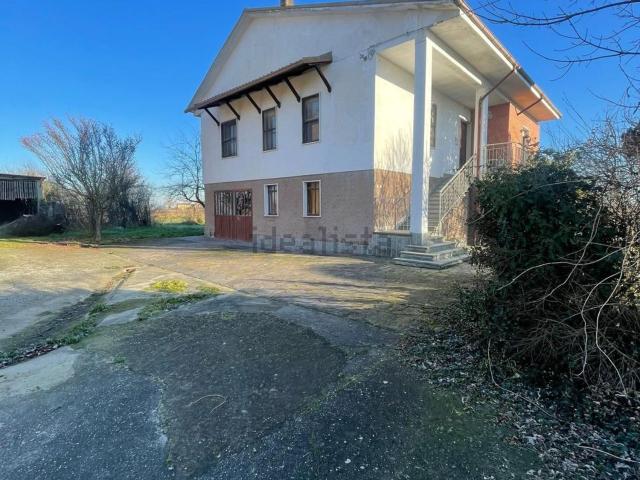 Casa in vendita a Piemonte, Alessandria