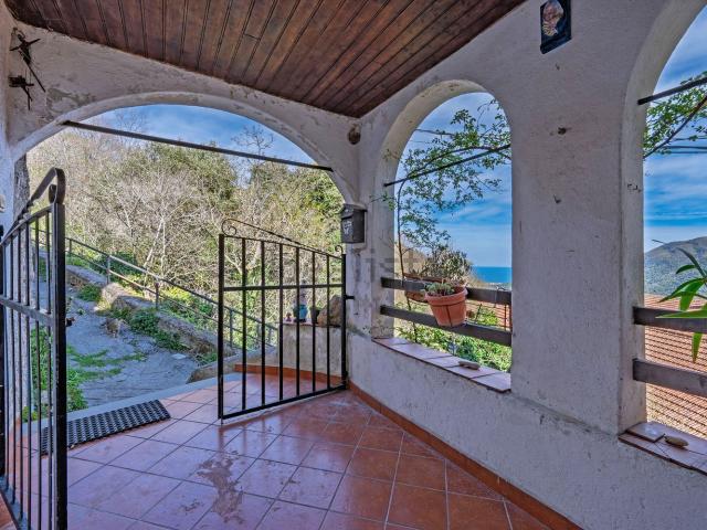 Casa in vendita a Balestrino, Liguria