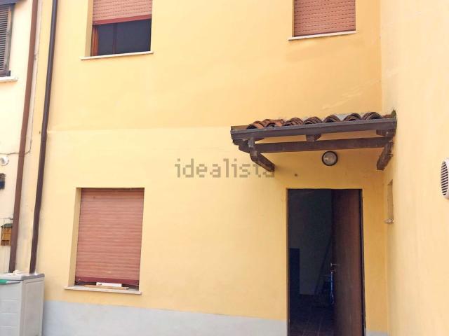 Casa in vendita a Bressana Bottarone, Lombardia