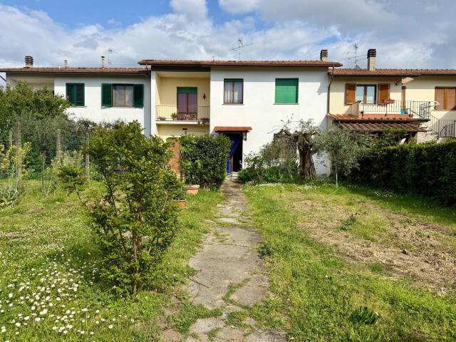 Casa in vendita a Pontenuovo, Pistoia