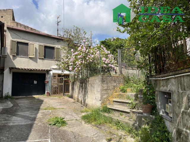 Casa in vendita a Piana Di Monte Verna, Campania