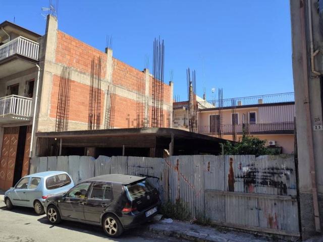 Casa in vendita a Paternò, Sicilia