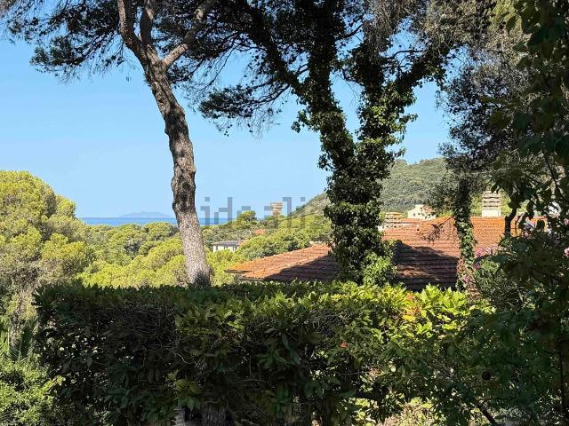 Casa in vendita a Quercianella, Livorno