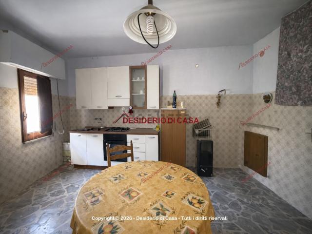 Casa in vendita a Pettineo, Sicilia