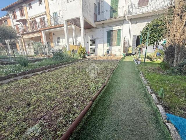 Casa in vendita a Turate, Como