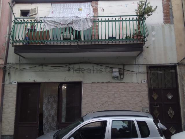 Casa in vendita a Paternò, Sicilia