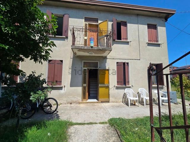 Casa in vendita a Calcroci, Camponogara