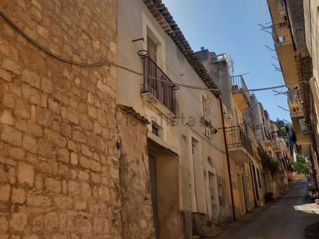 Casa in vendita a Cava D'aliga, Sicilia