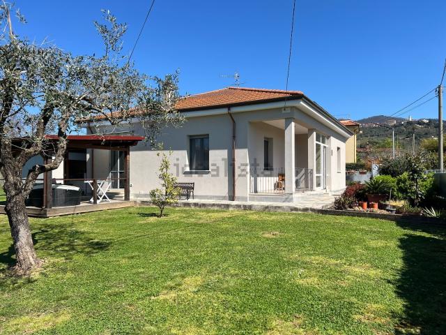 Casa in vendita a Cerreta, Castelnuovo Magra